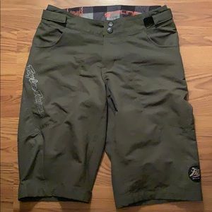 Mountain biking shorts